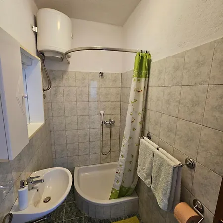 Apartament Rubić, *