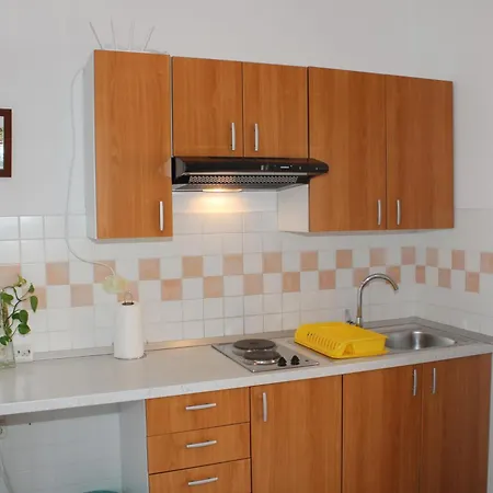 Rubic, Apartment *
