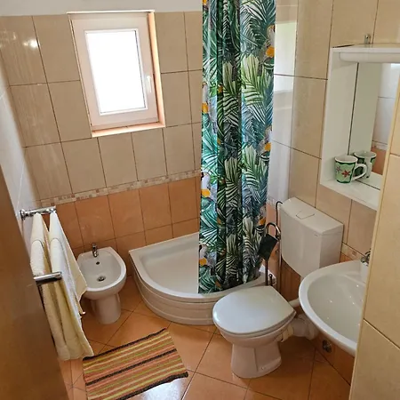 Apartament Rubić, *