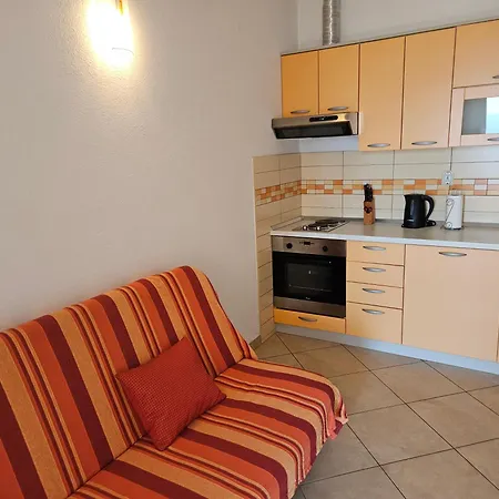Rubic, Apartment